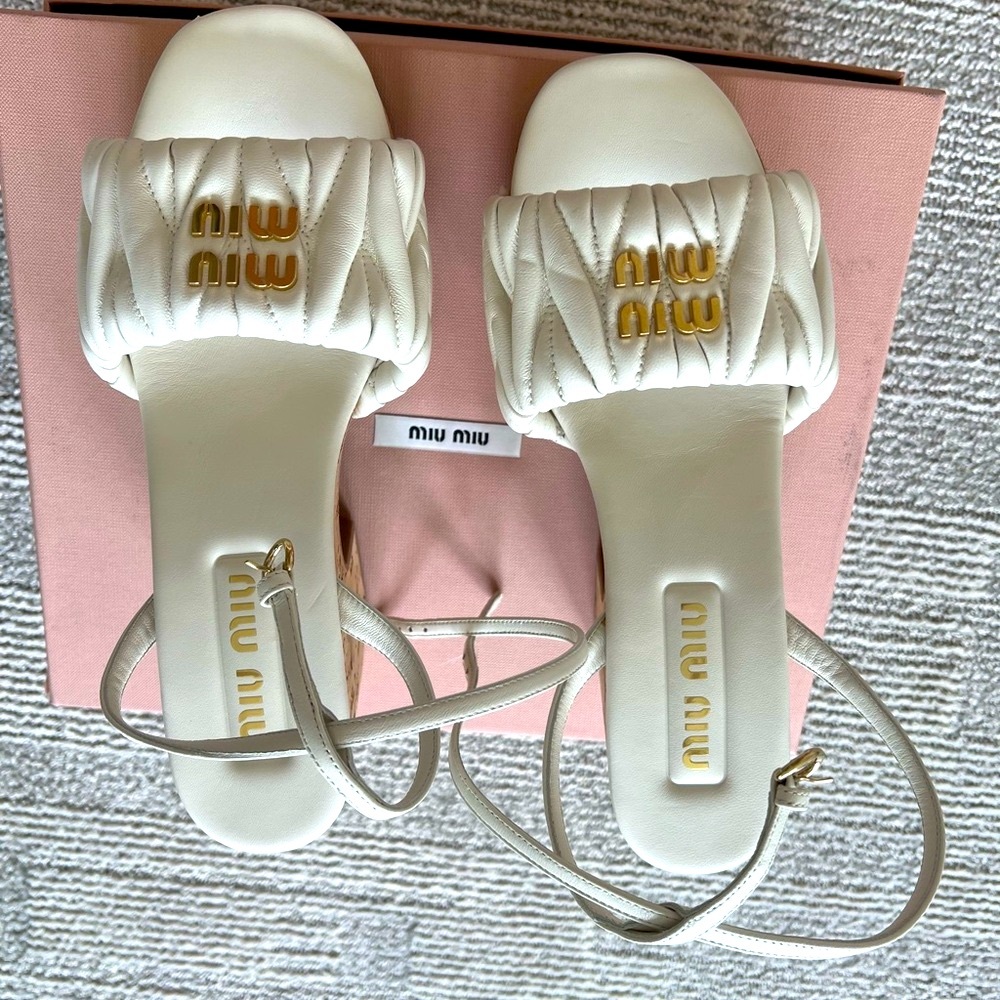 Miu Miu White Sandals with Padded Strap and Ankle Detail